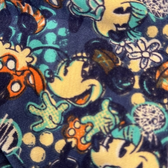 Women’s LulaRoe Disney Classic T-Shirt Blue Mickey Mouse Short Sleeve size XL - Picture 5 of 5